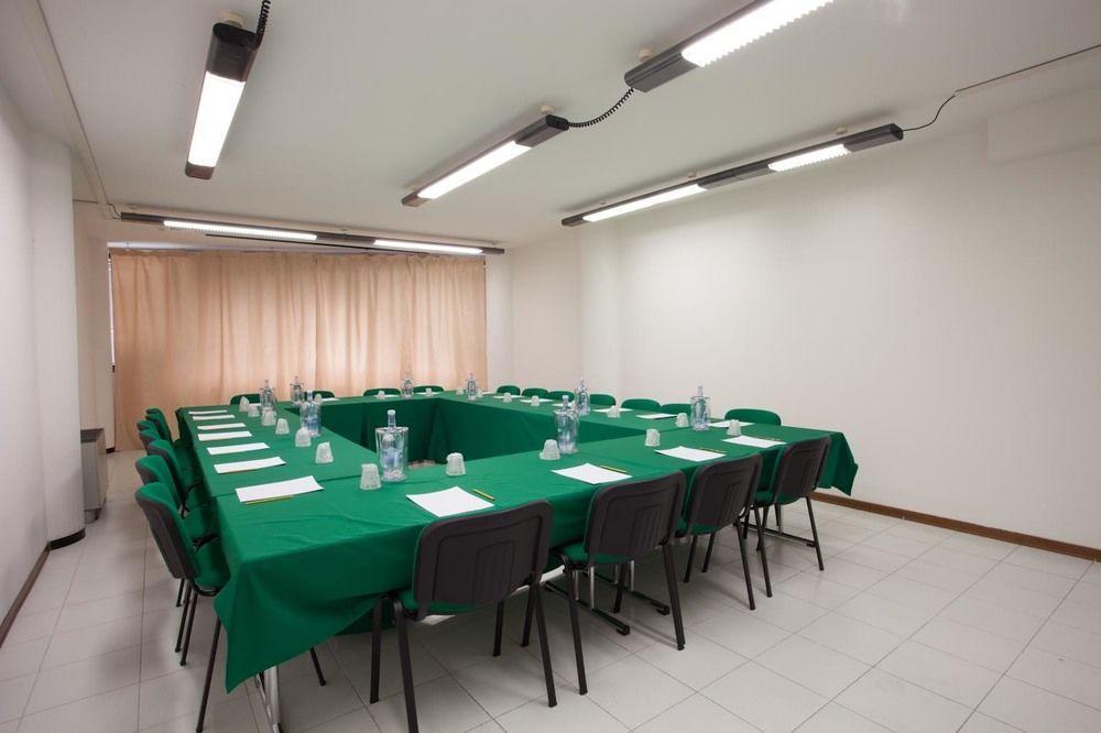 פראטו Residence Ferrucci מראה חיצוני תמונה